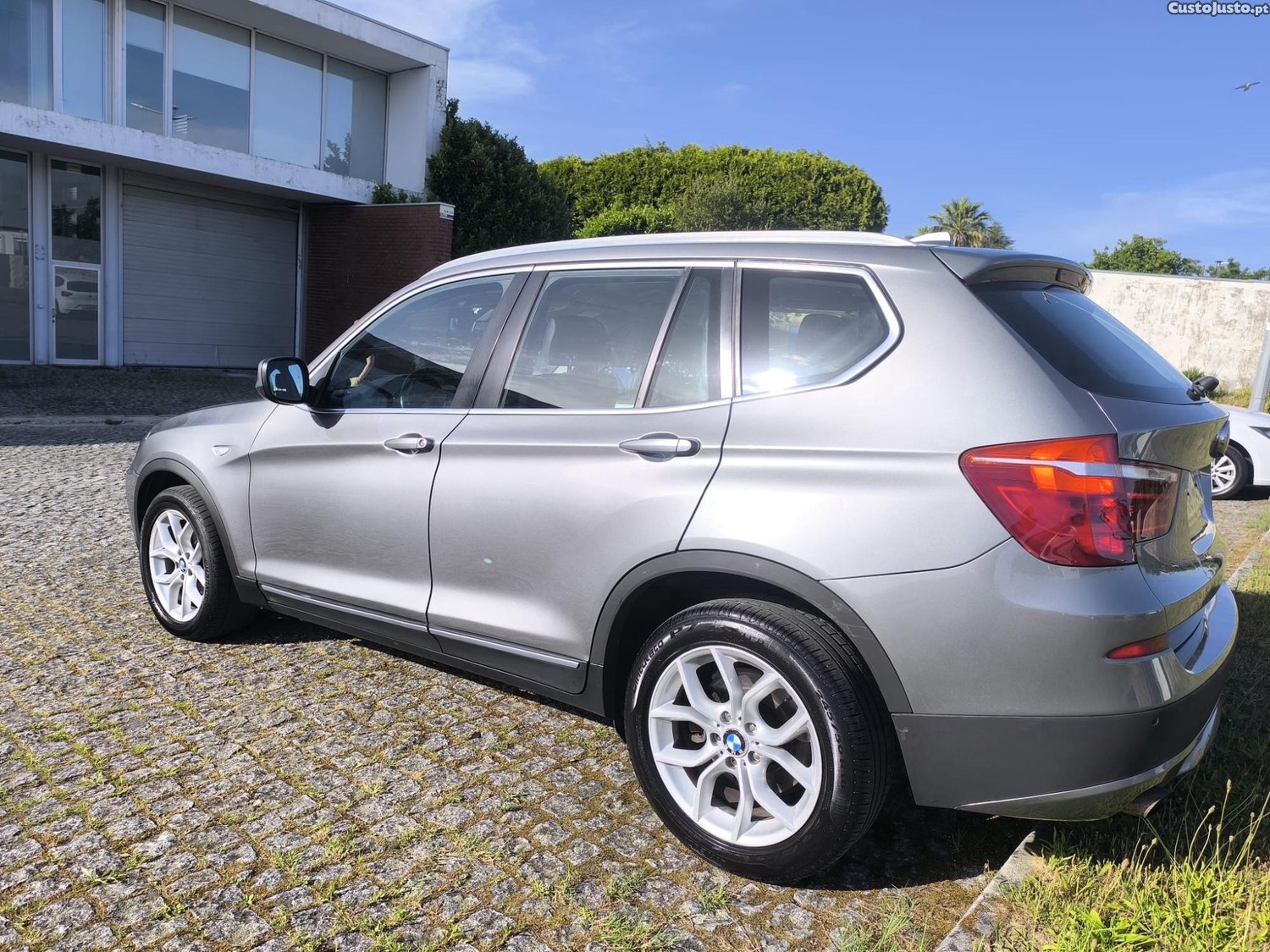 BMW X3 2.0 XDRIVE - 184CV- CX 6 velocidades — fotografia 9