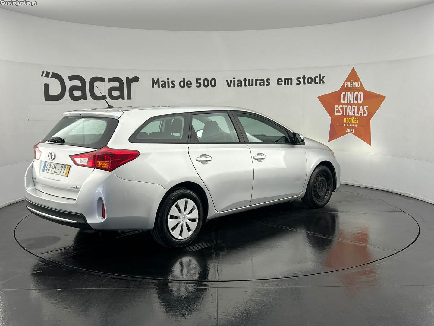 Toyota Auris TOURING SPORTS 1.4 D-4D ACTIVE — fotografia 8