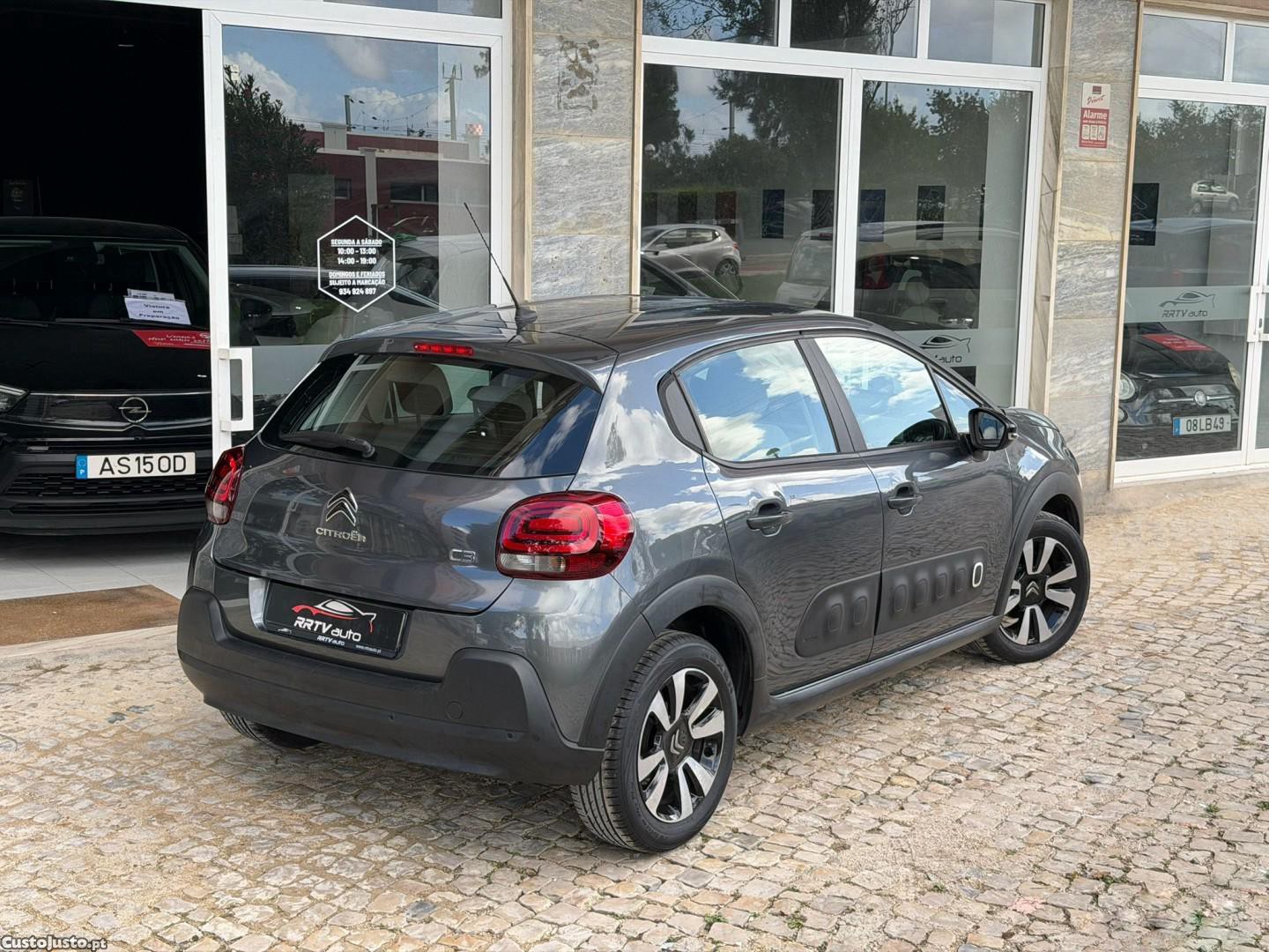 Citroën C3 1.2 PureTech Shine — fotografia 16