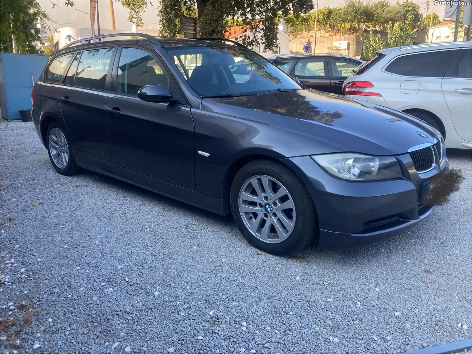 BMW 320 Touring — fotografia 8