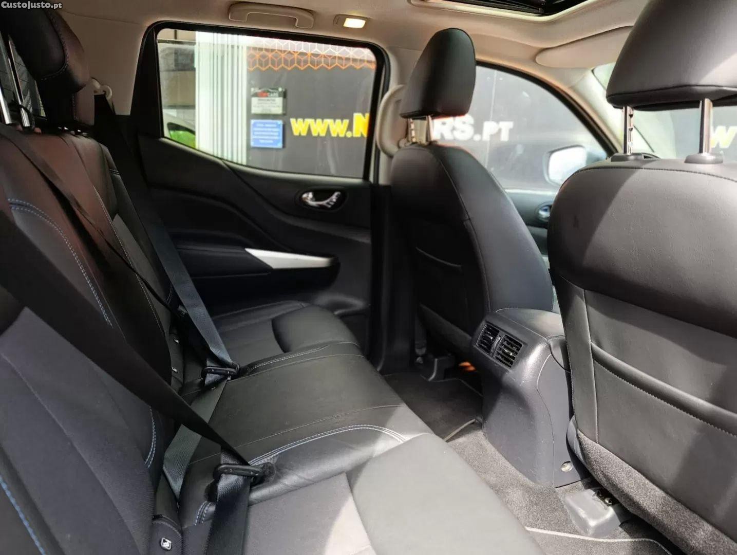 Nissan Navara 2.3 dci cd 4x4 tekna — fotografia 7