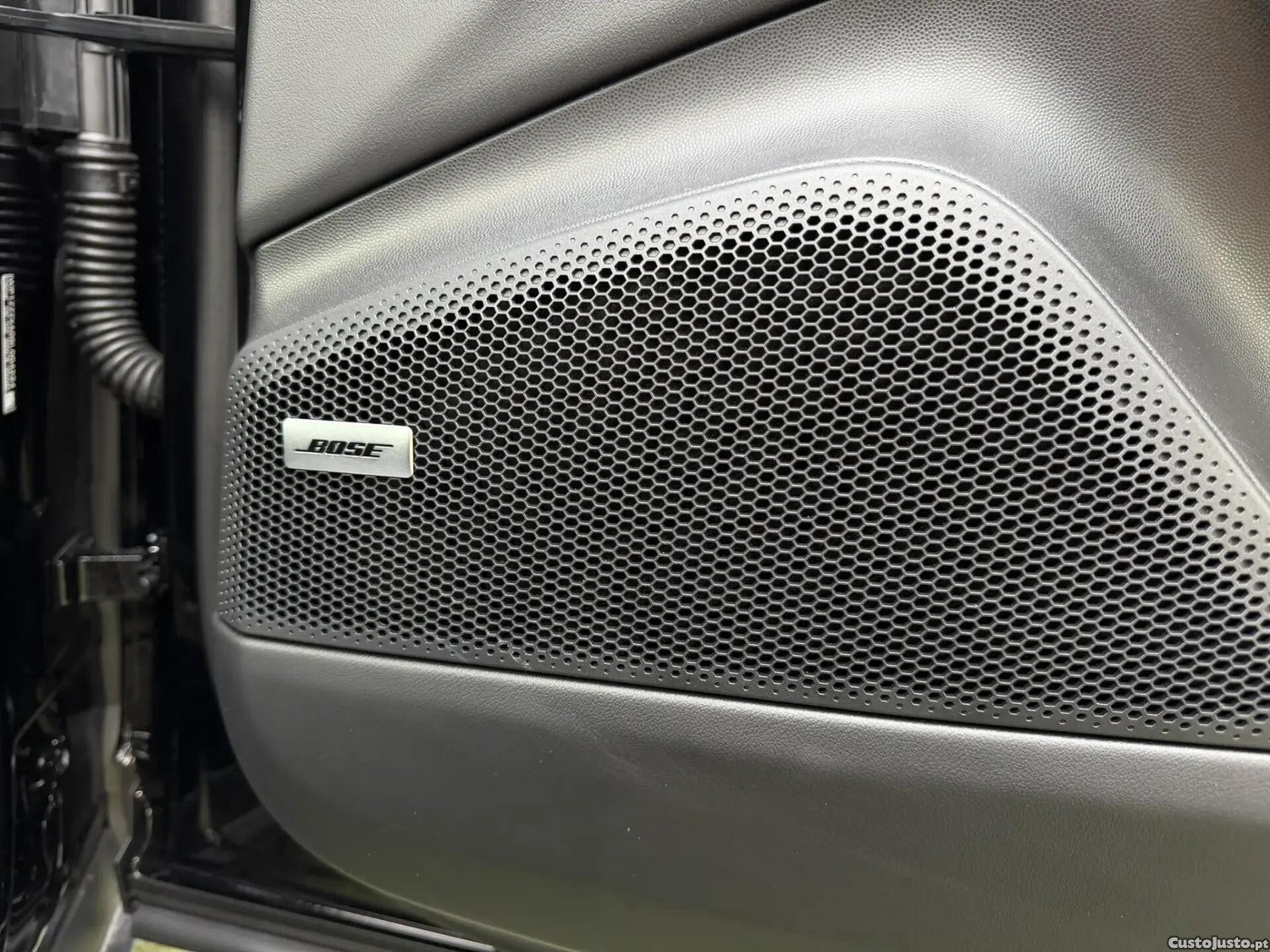 Porsche Macan Electric 4 — fotografia 5