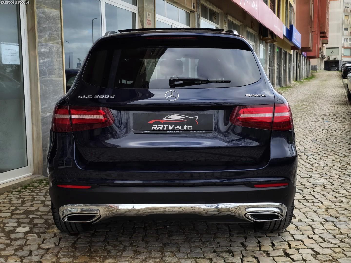 Mercedes-Benz GLC 250 d Exclusive 4-Matic — fotografia 8