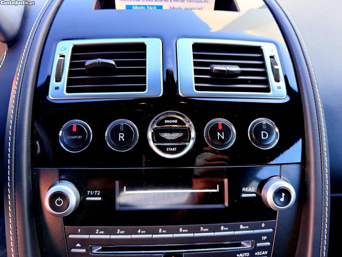 Aston Martin Vantage Sport Shift — fotografia 40