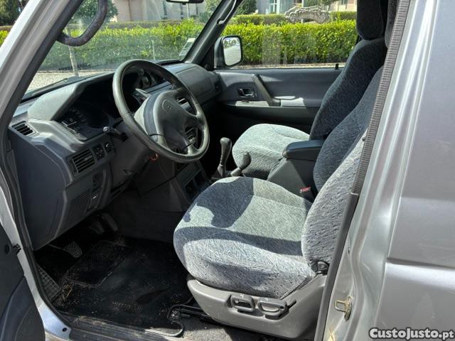 Mitsubishi Pajero 2.8 — fotografia 7
