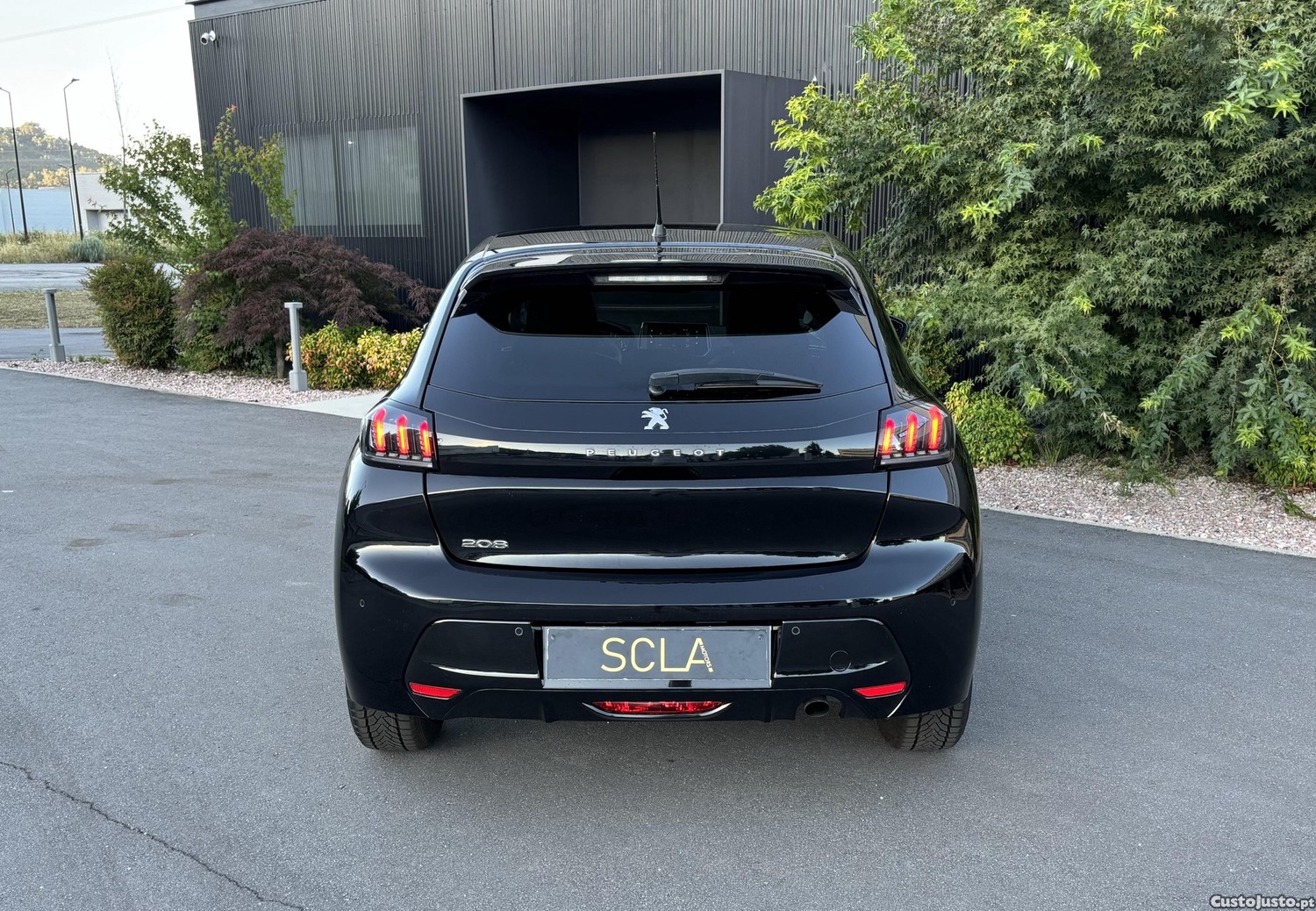 Peugeot 208 Allure — fotografia 3