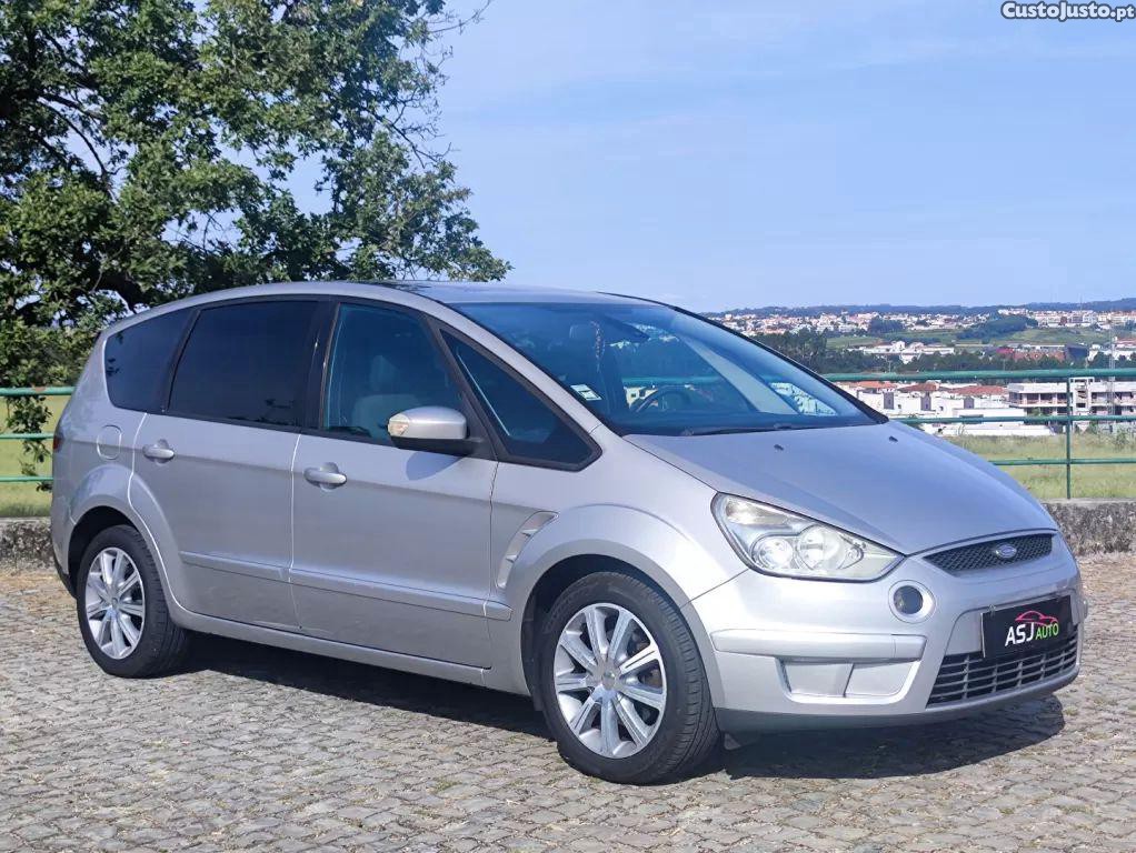 Ford S-Max 2.0 tdci titanium 7l - 07 foto 2
