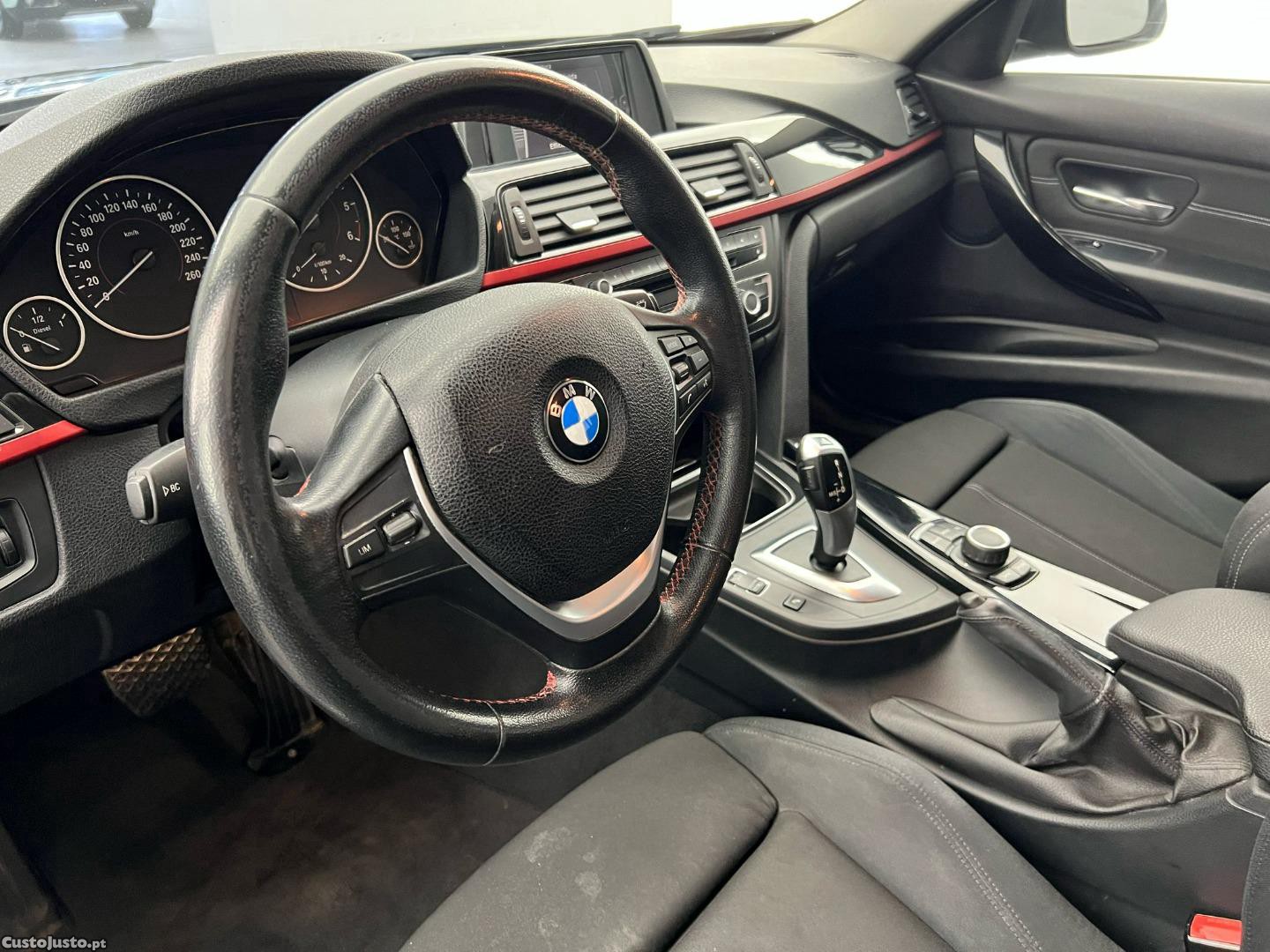 BMW 318 D TOURING (AUTO) — fotografia 8