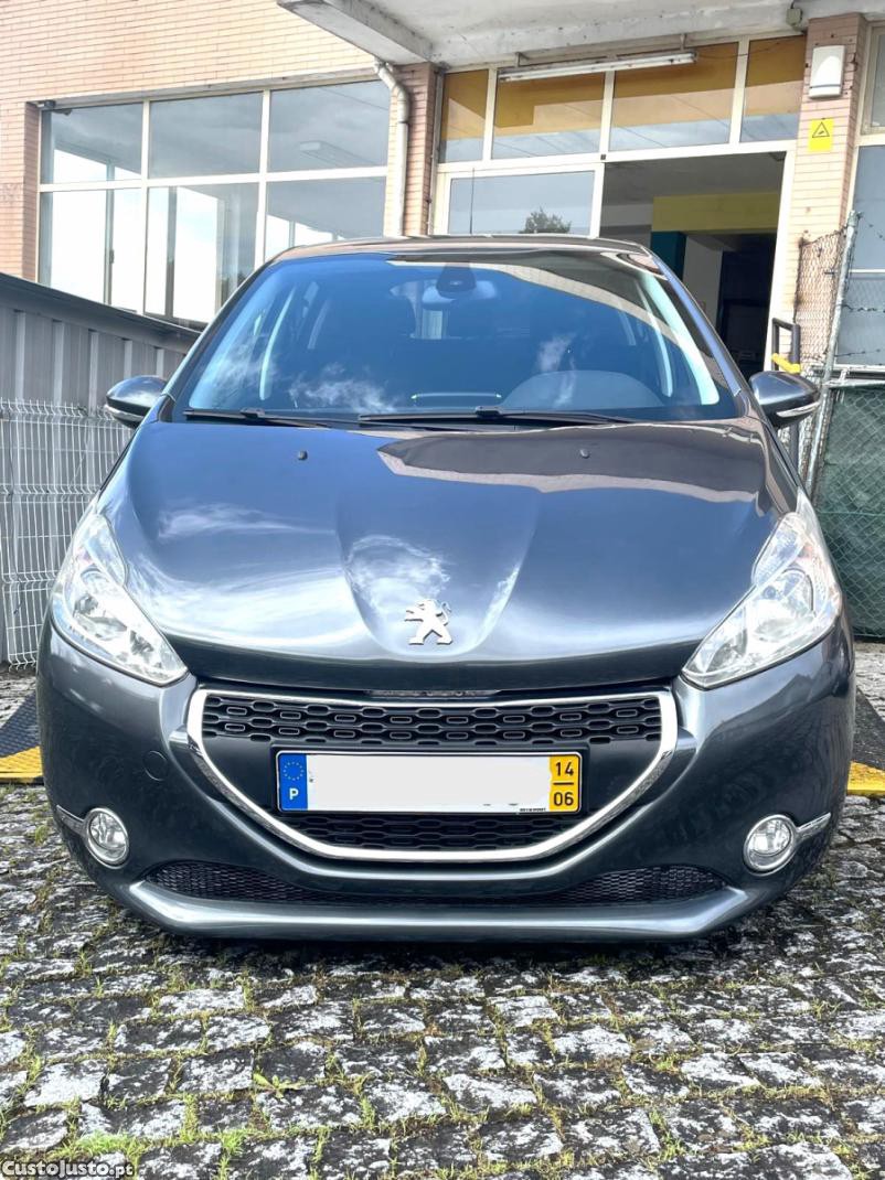Peugeot 208 Hdi — fotografia 6