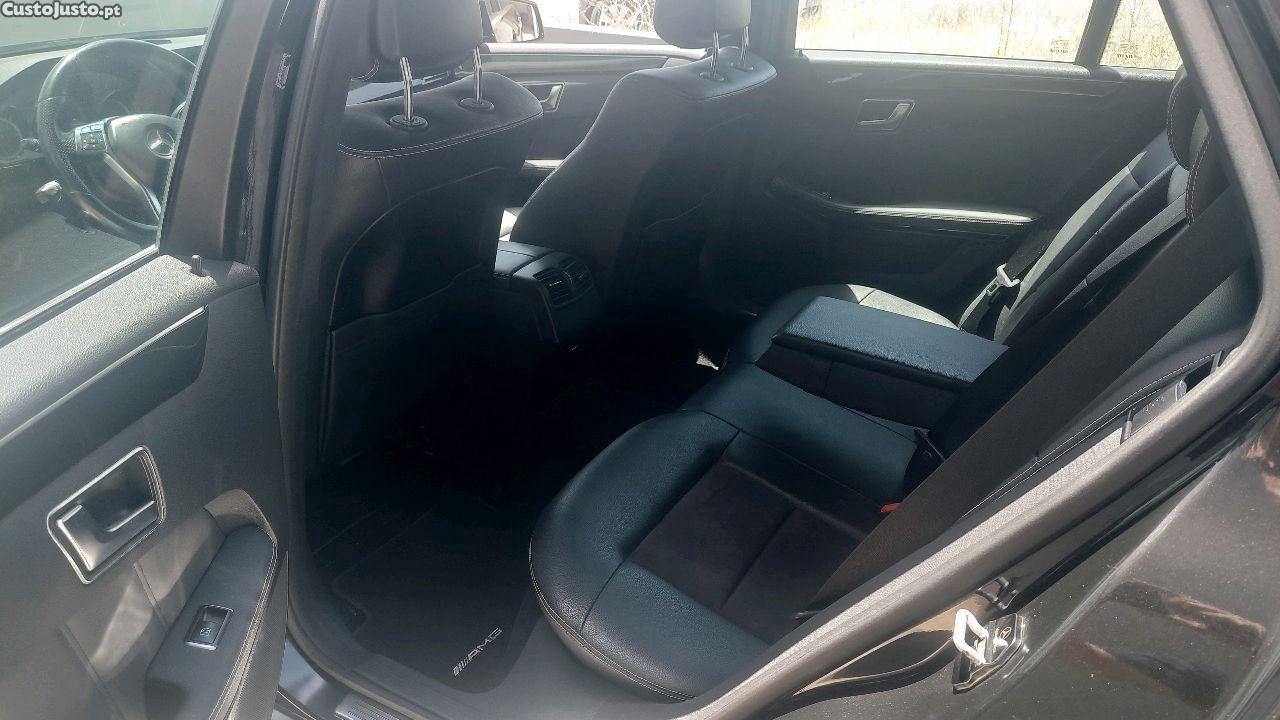 Mercedes-Benz E 300 Bluetec Hibrid Avantgard com AMG — photo 3