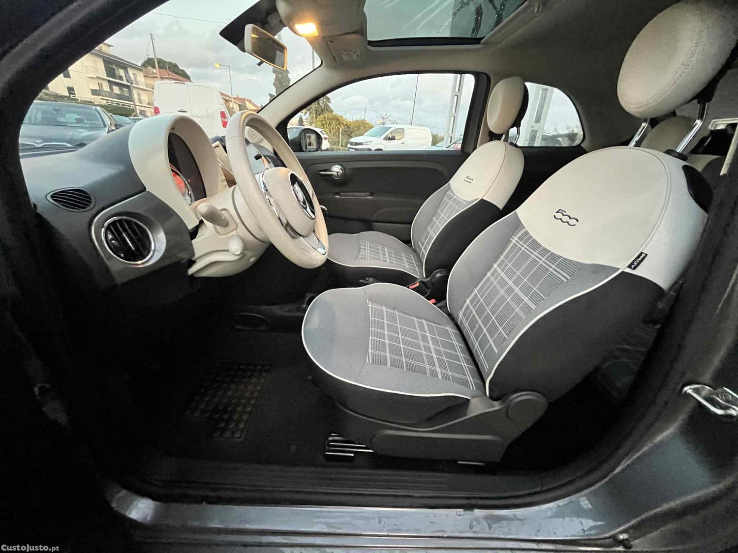 Fiat 500 1.0 Hybrid Lounge — fotografia 5