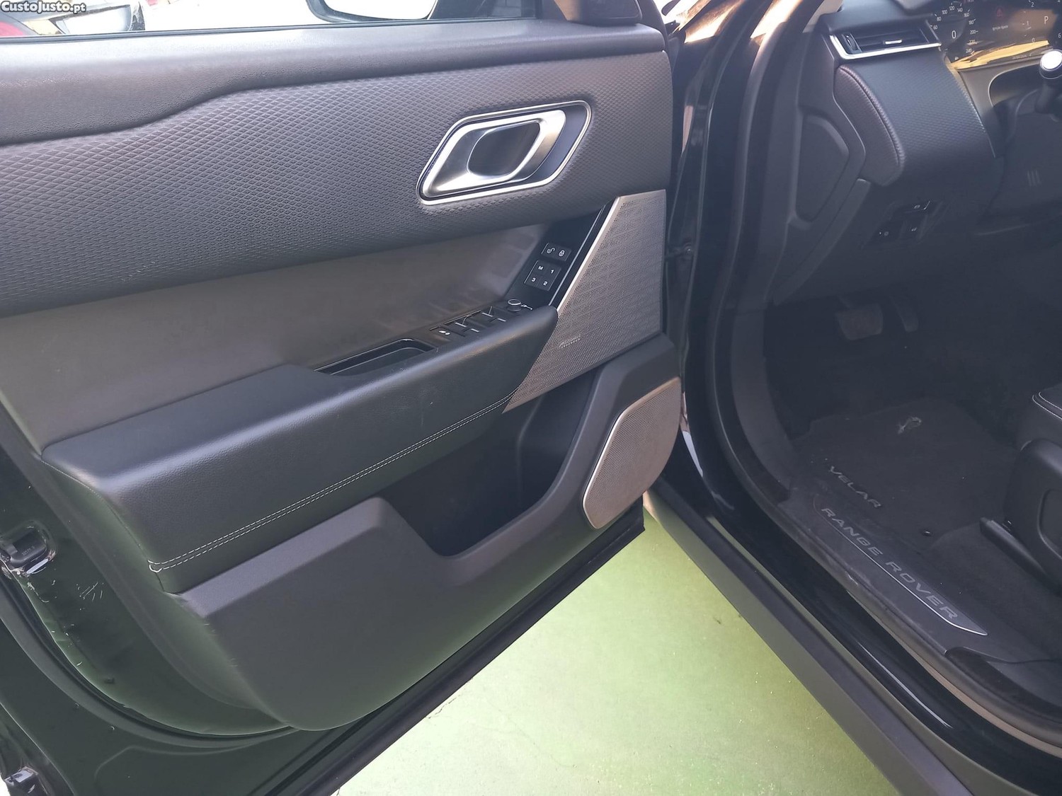 Land Rover Range Rover 2.0 D — fotografia 17