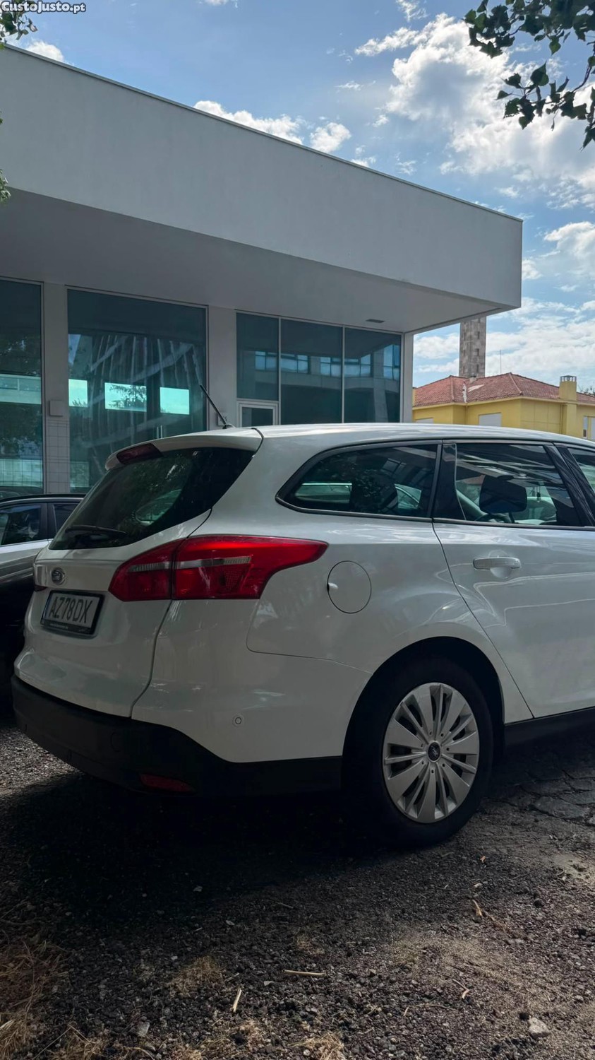 Ford Focus 1.5 TDCi 120cv — fotografia 6