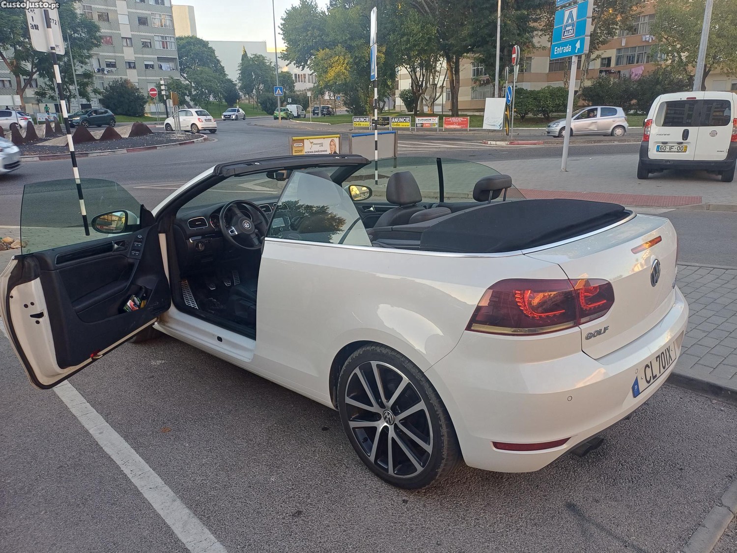 Volkswagen Golf 2.0 Cabrio — fotografia 3