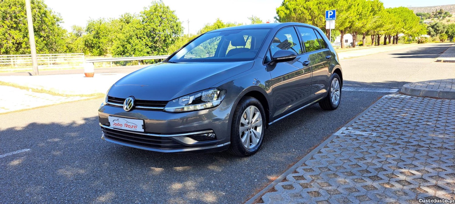 Volkswagen Golf Confortline TDI — fotografia 10