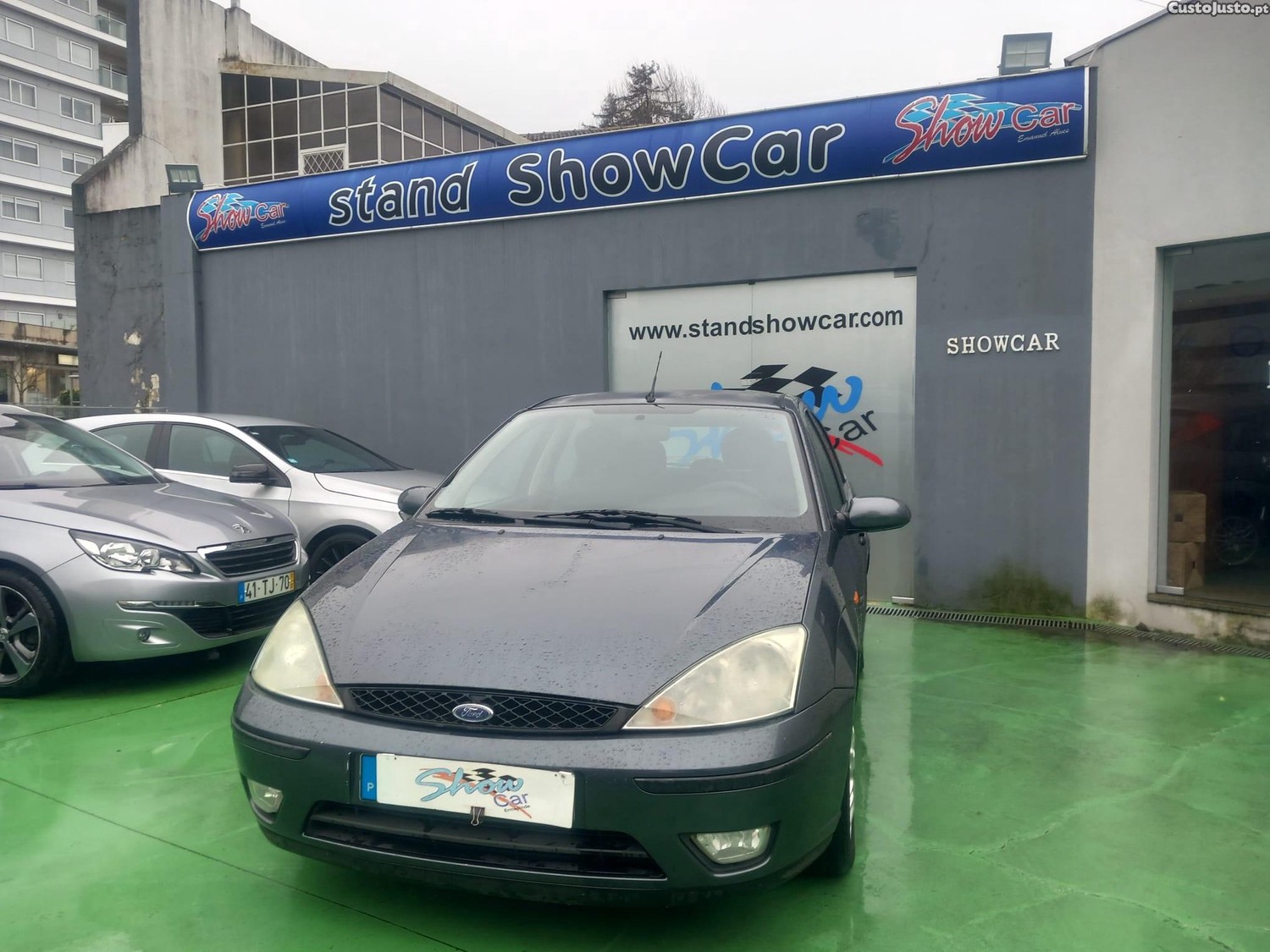 Ford Focus 1.4 Ambiente — fotografia 22