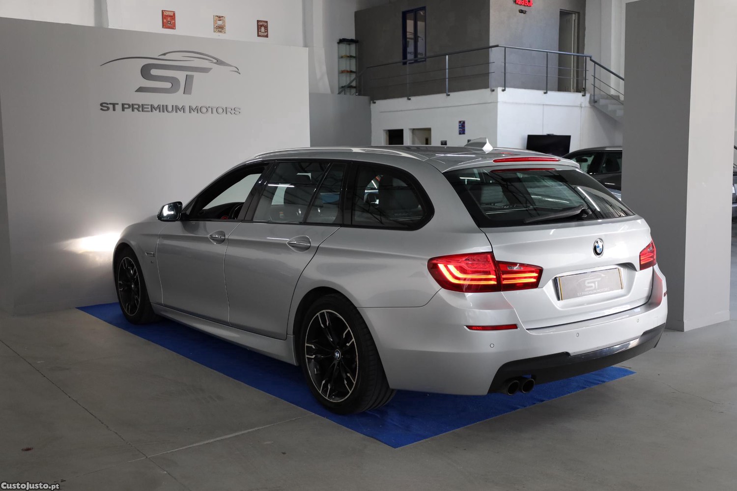 BMW 520 D Pack M auto — fotografia 2