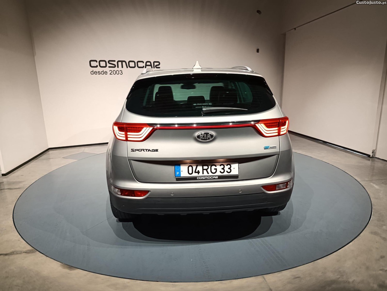 Kia Sportage 1.7 CRDI ISG TX Prime - 16 — photo 4