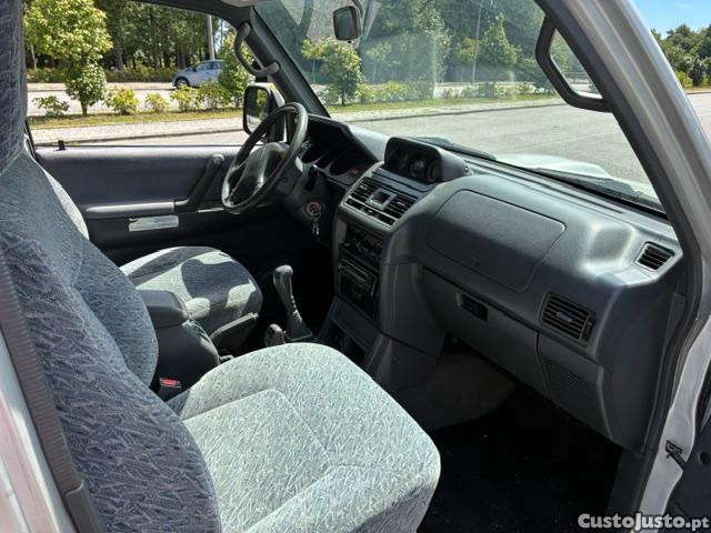 Mitsubishi Pajero 2.8 — fotografia 6