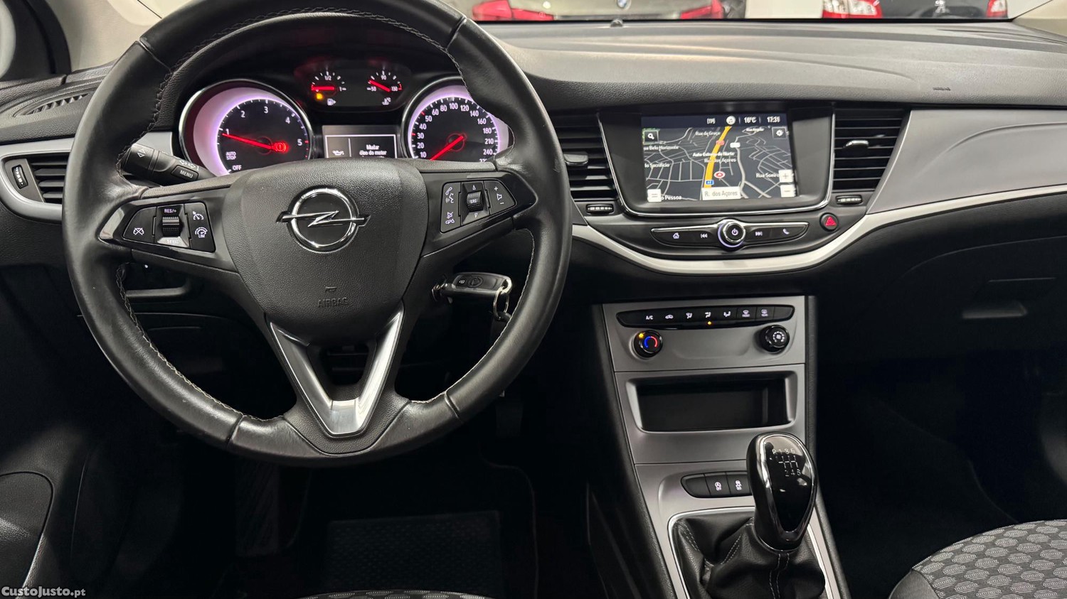 Opel Astra 1.5 D DESIGN TECH S/S — fotografia 6
