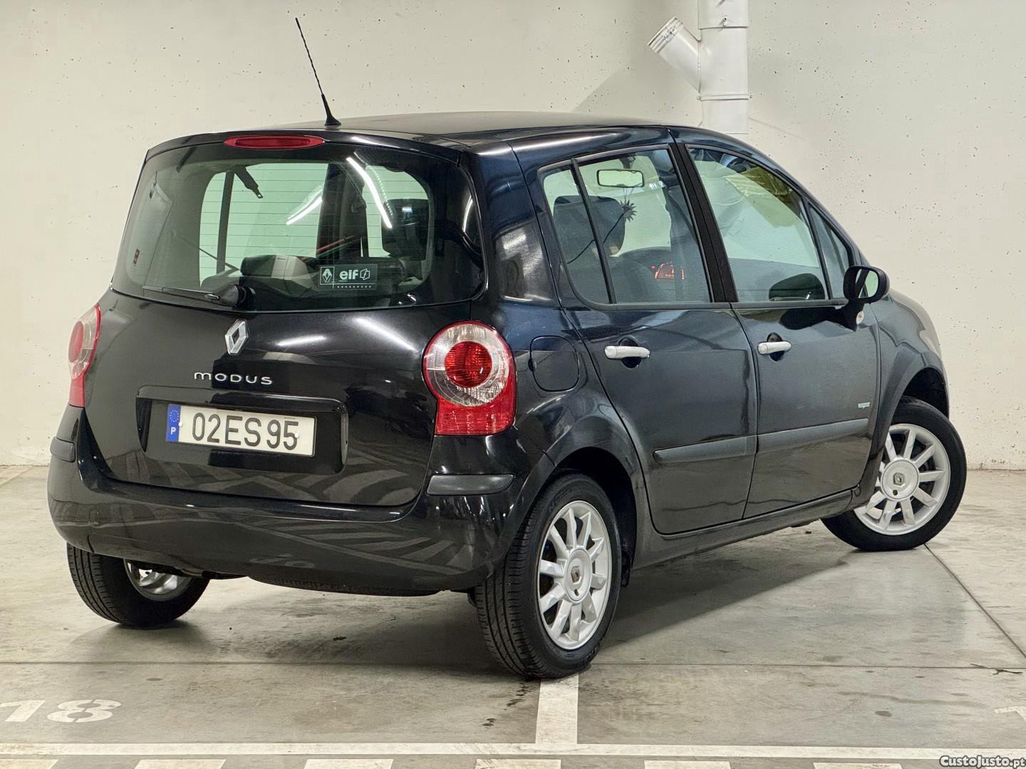 Renault Modus 1.2 Confort Expression — fotografia 17