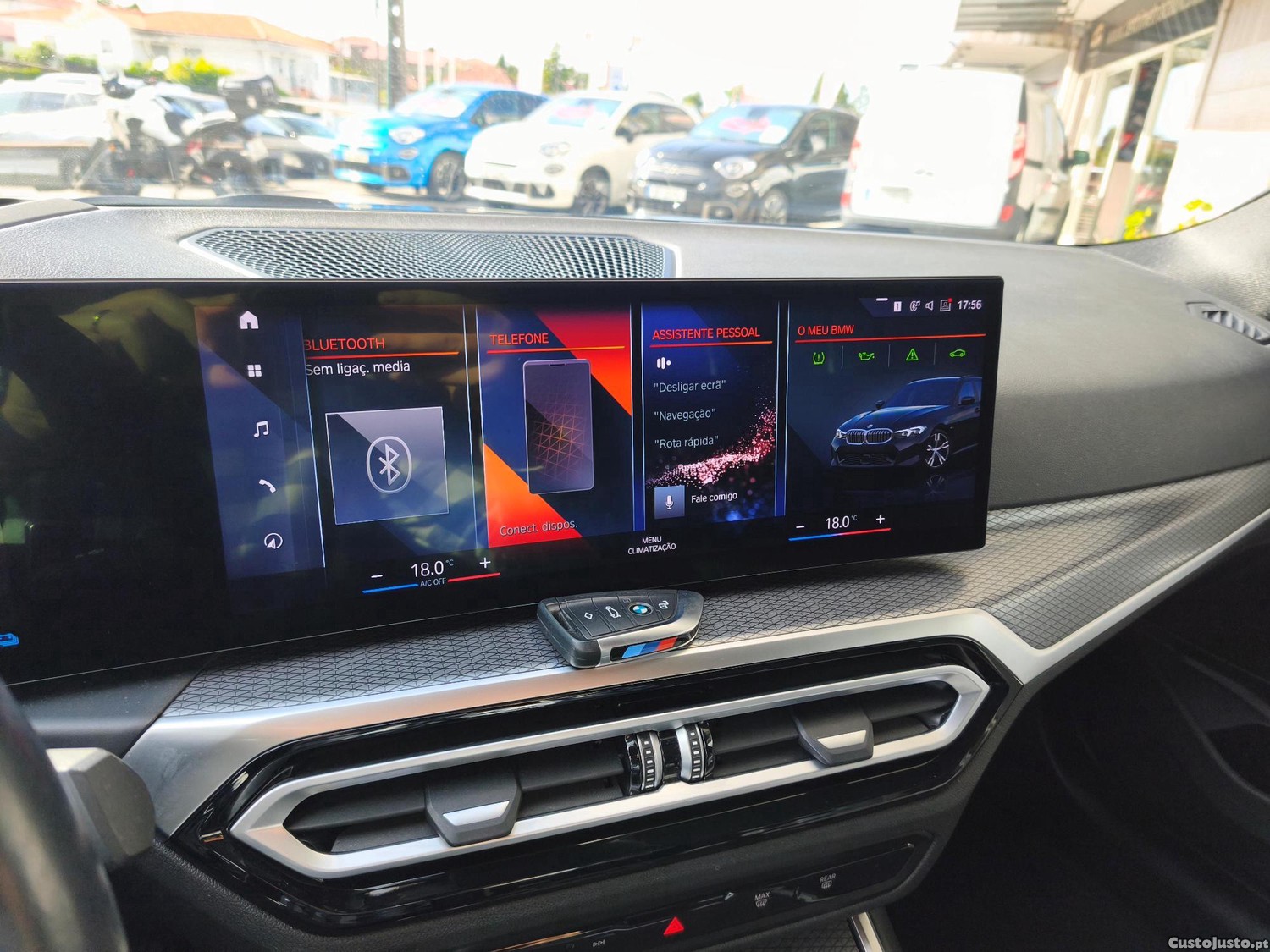 BMW 320 e Touring Pack M PHEV Nacional — fotografia 9
