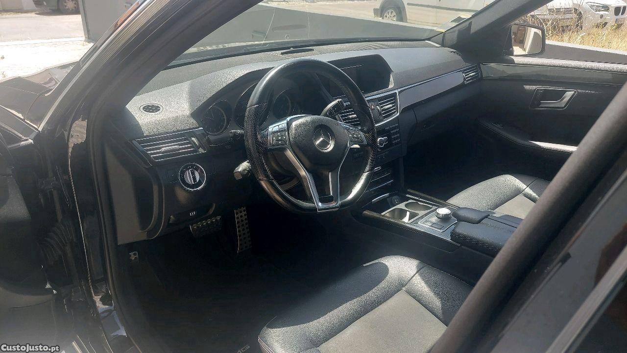 Mercedes-Benz E 300 Bluetec Hibrid Avantgard com AMG — photo 4