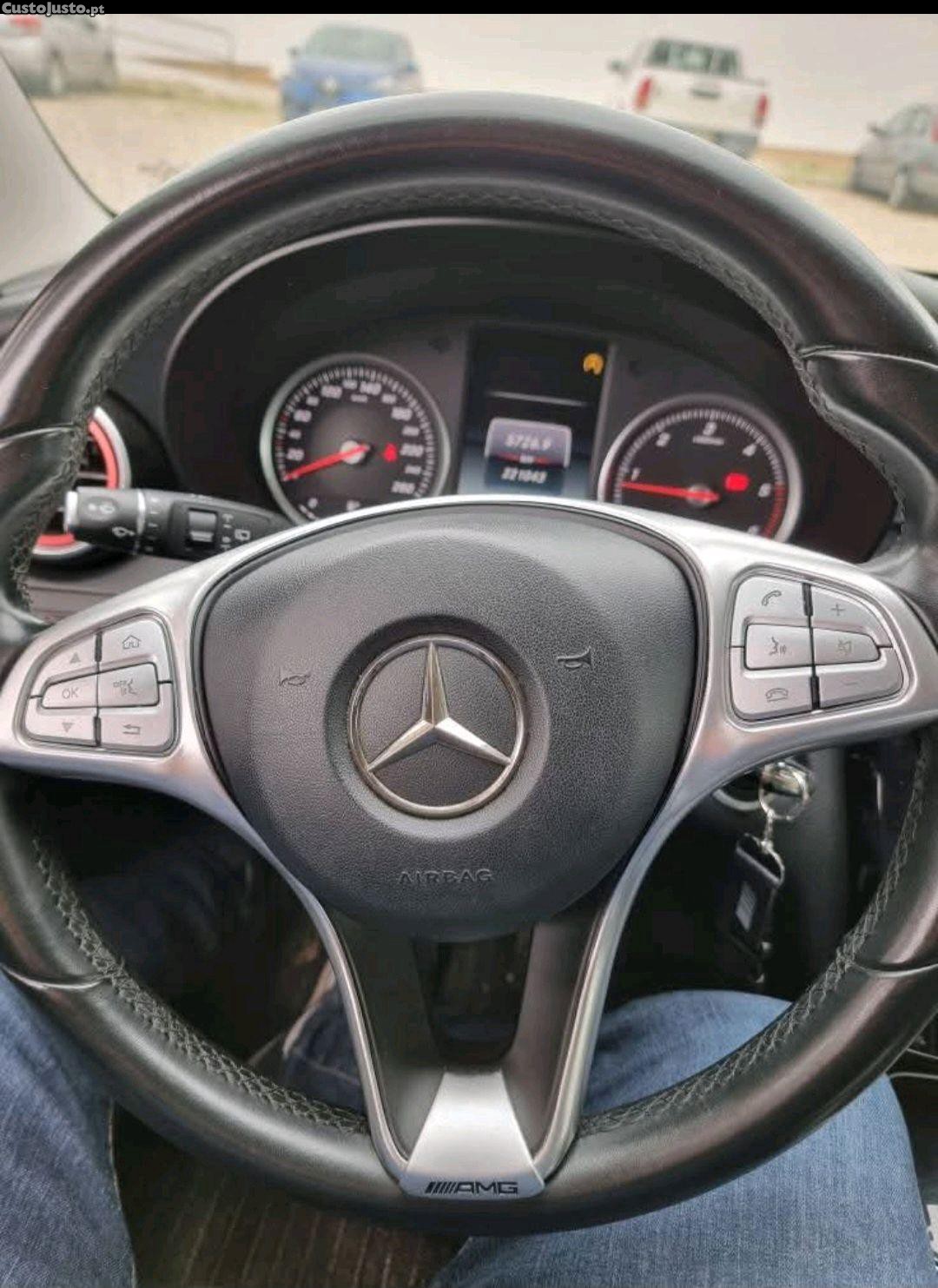 Mercedes-Benz C 220 Diesel — fotografia 3
