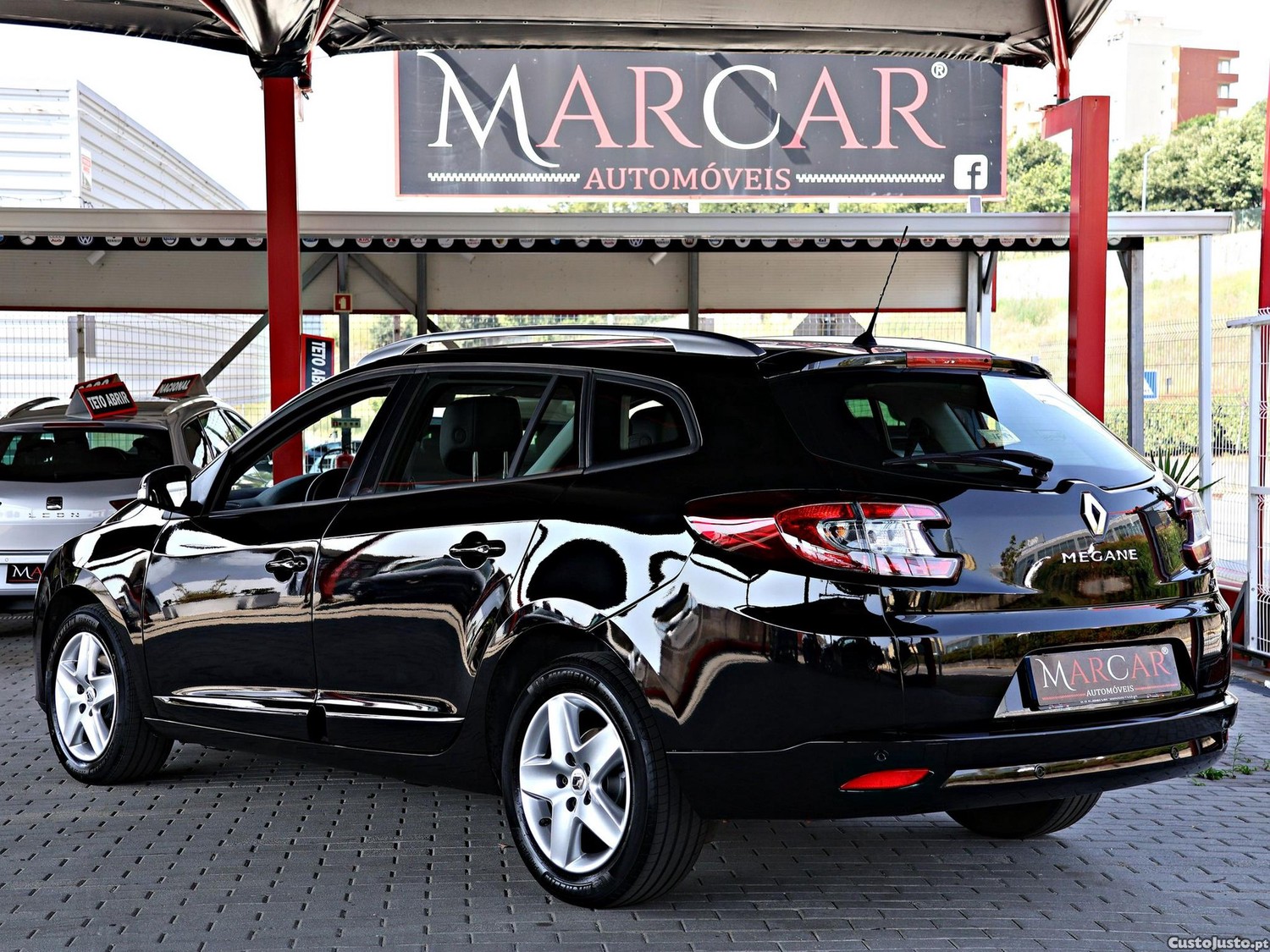 Renault Mégane Sport Tourer 1.5 dCi Confort SS — fotografia 14