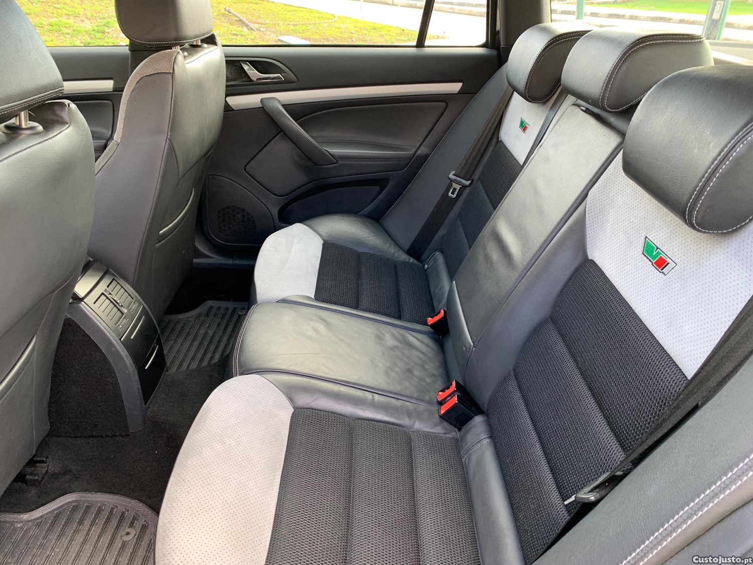 Skoda Octavia Octávia 2.0 TDI RS — photo 4