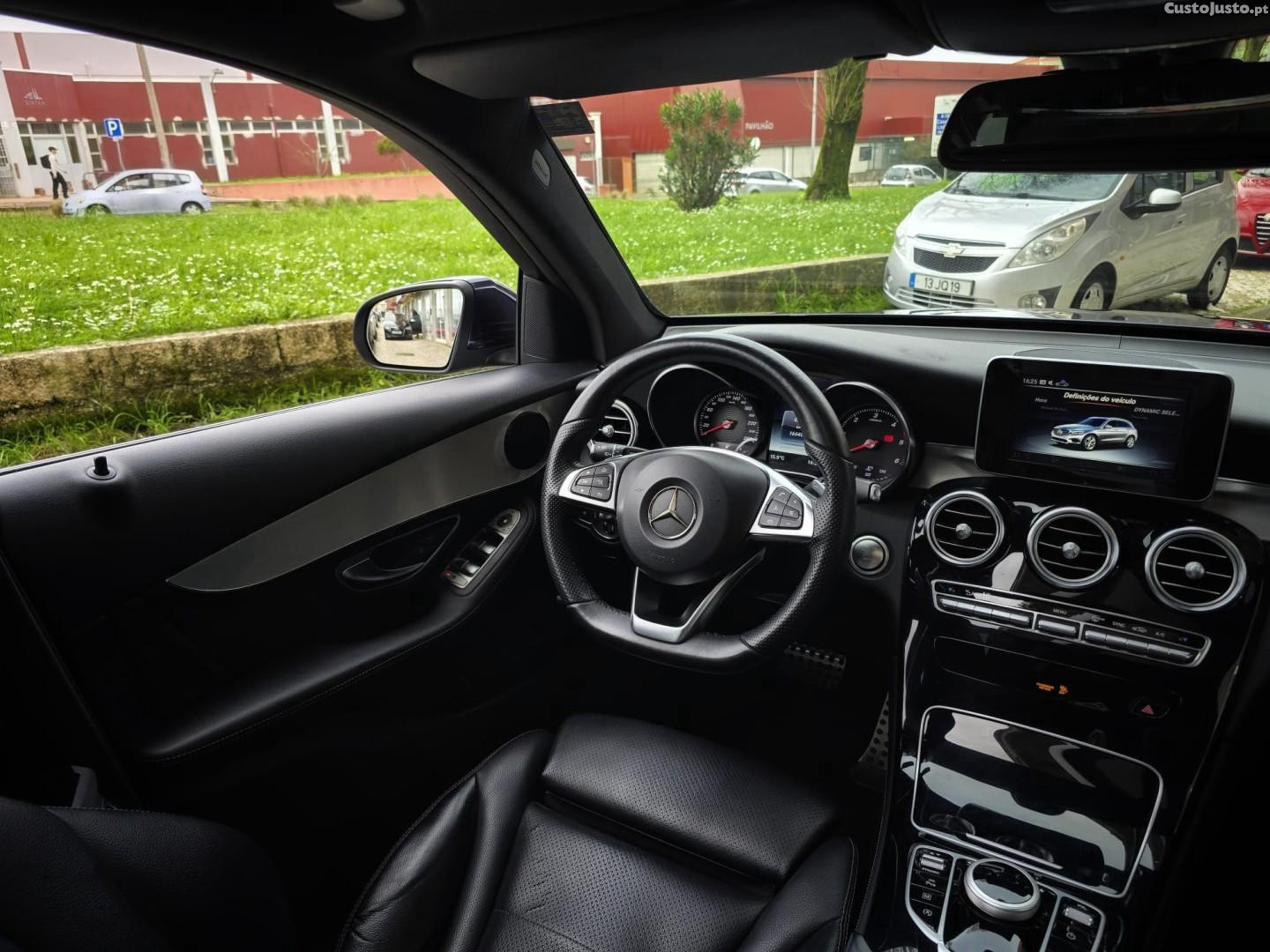 Mercedes-Benz GLC 250 d Exclusive 4-Matic — fotografia 3