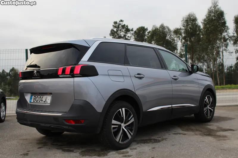 Peugeot 5008 1.5 BlueHDi Allure - 19 — photo 2