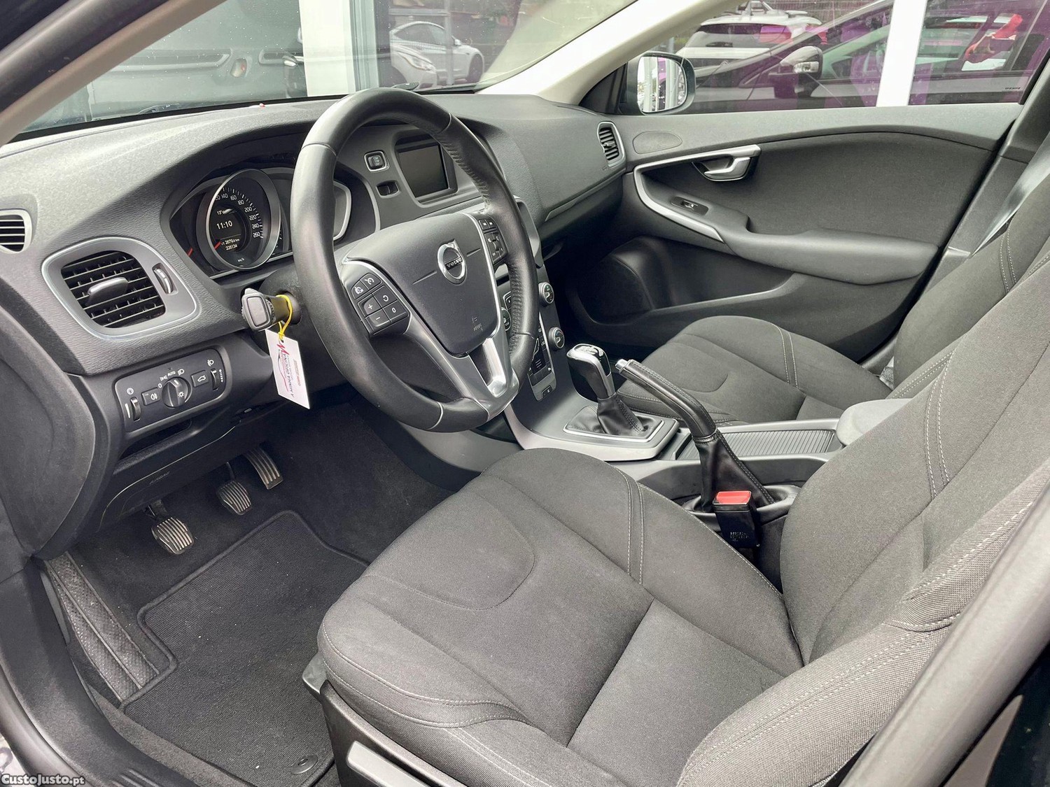 Volvo V40 2.0 D2 Kinetic Eco — fotografia 5
