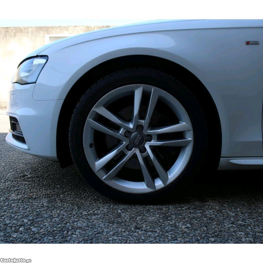 Audi A4 S Line Quattro — photo 3