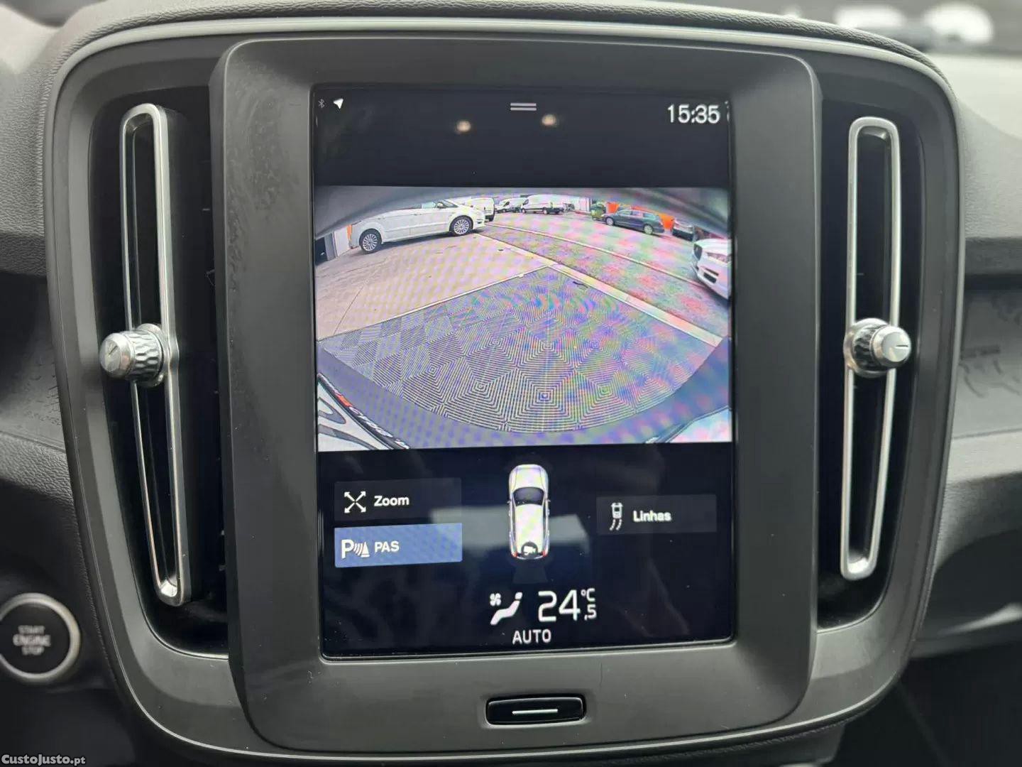 Volvo XC 40 2.0 d3 momentum core — fotografia 10