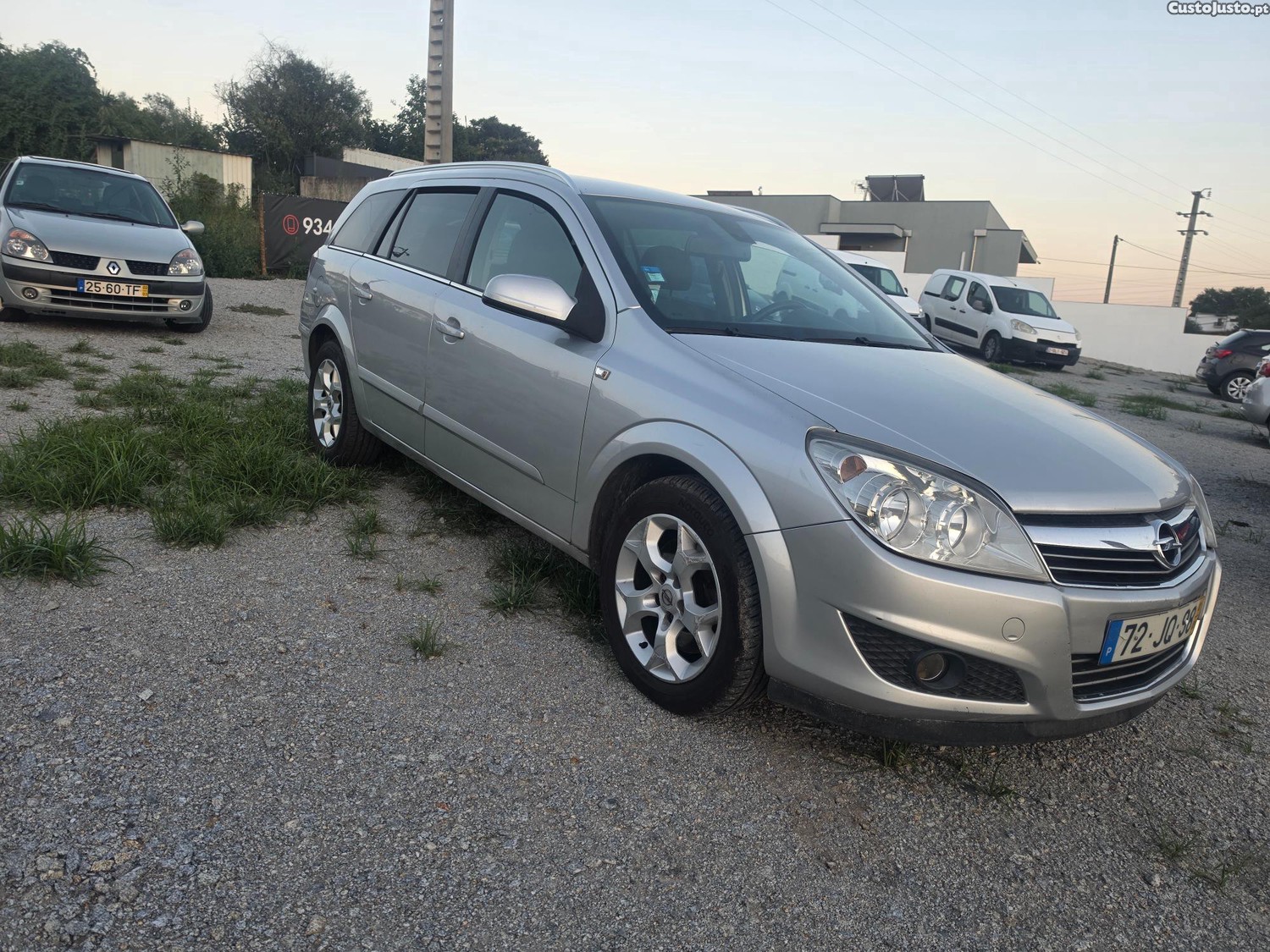 Opel Astra 1.7 cdti 125CV Cosmo — fotografia 15