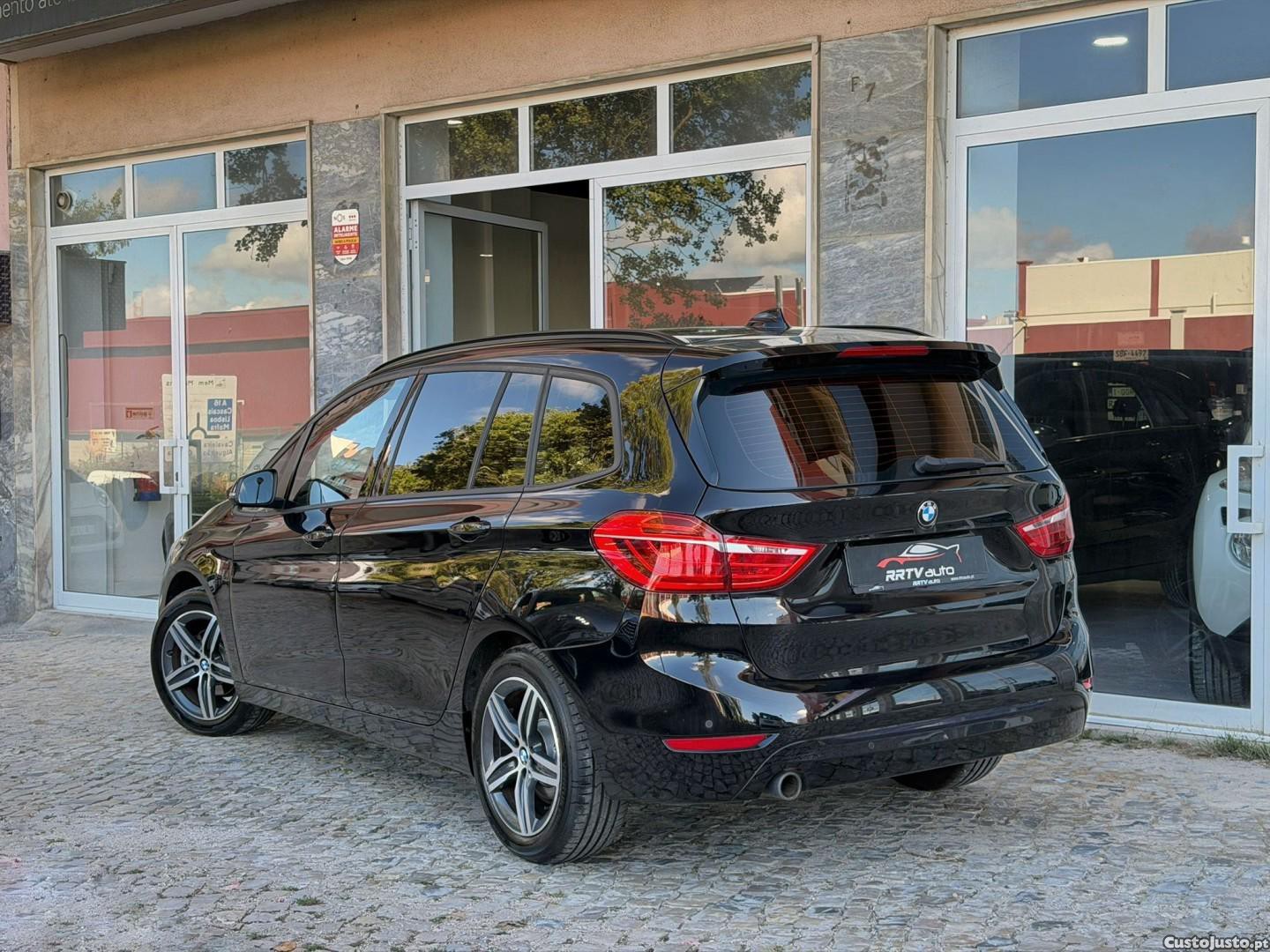 BMW 216 Gran Tourer d Line Sport — fotografia 14