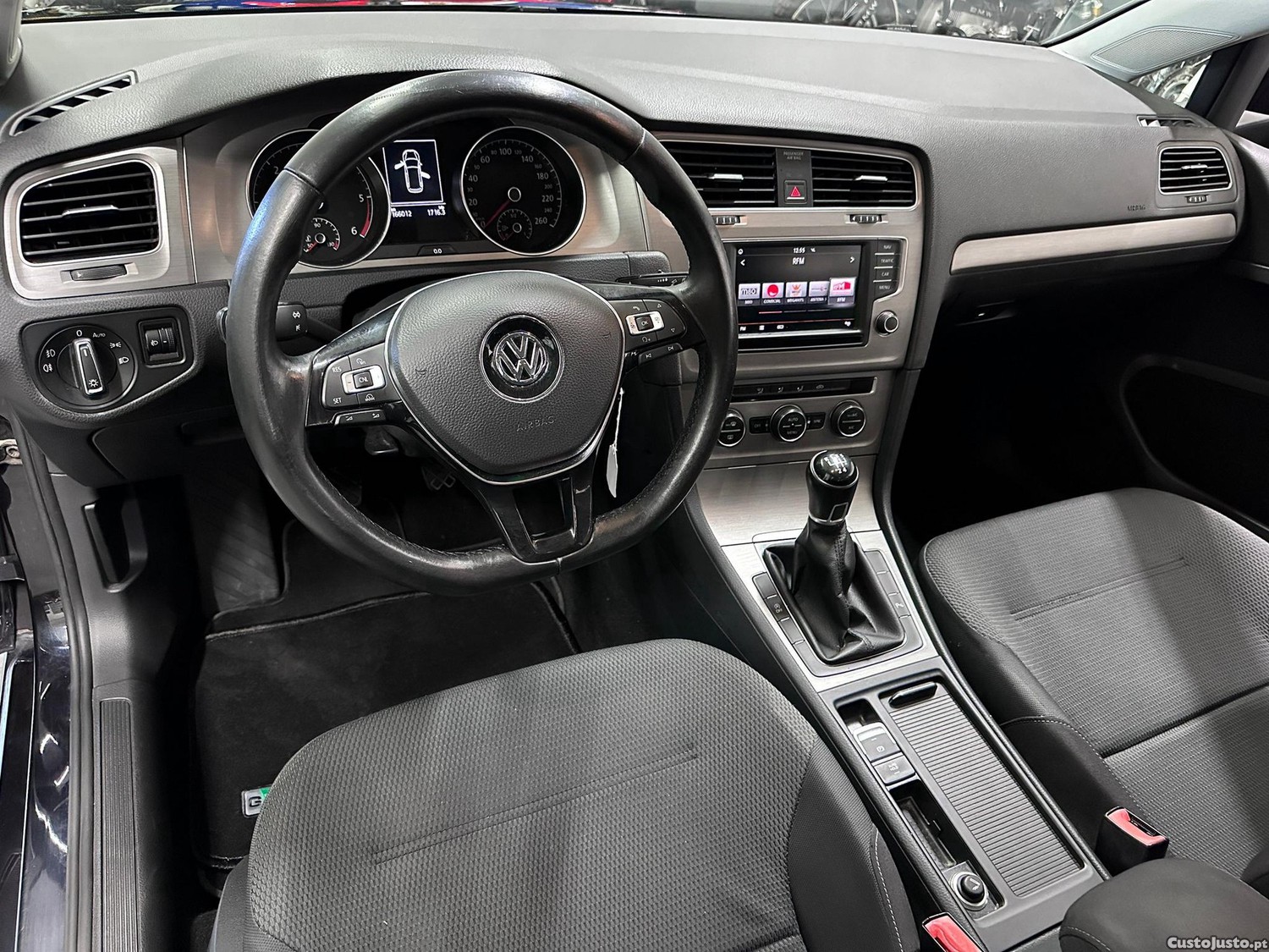 Volkswagen Golf Variant 1.6 TDi BlueMotion Confortline — fotografia 8