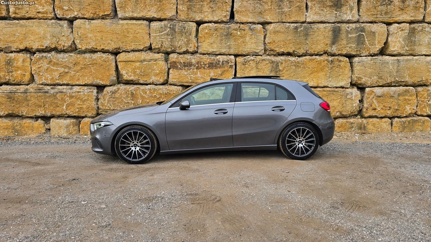Mercedes-Benz A 180 d Business Solutions Aut. — fotografia 28