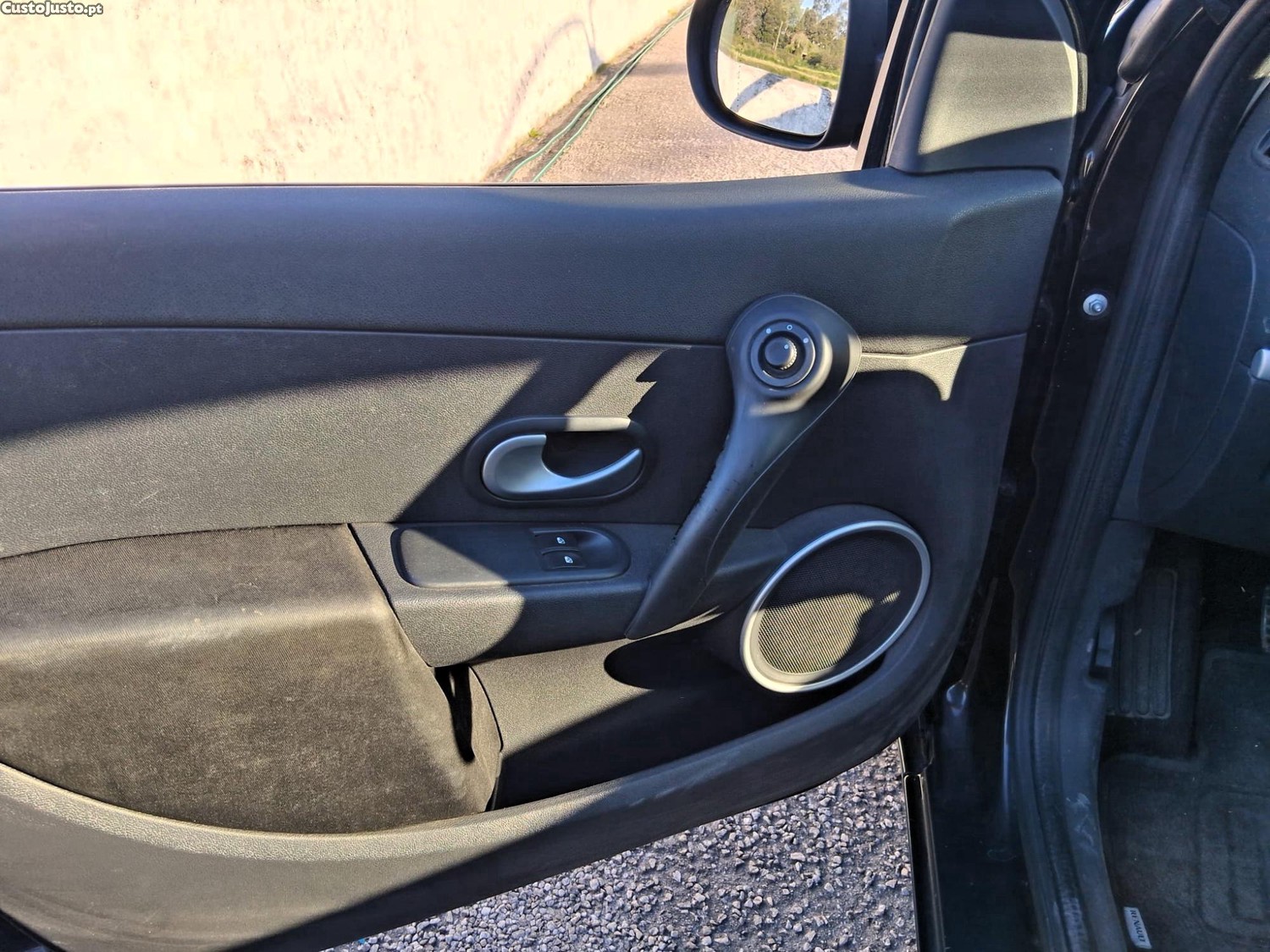 Renault Clio GASOLINA/GPL — fotografia 3