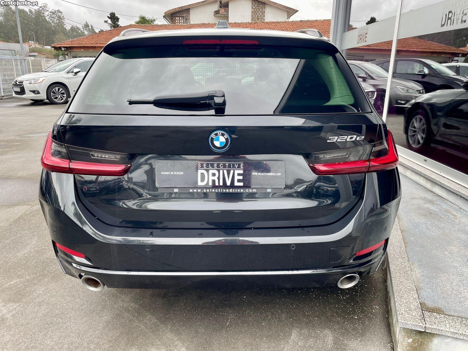 BMW 320 e Corporate Edition Auto — fotografia 10