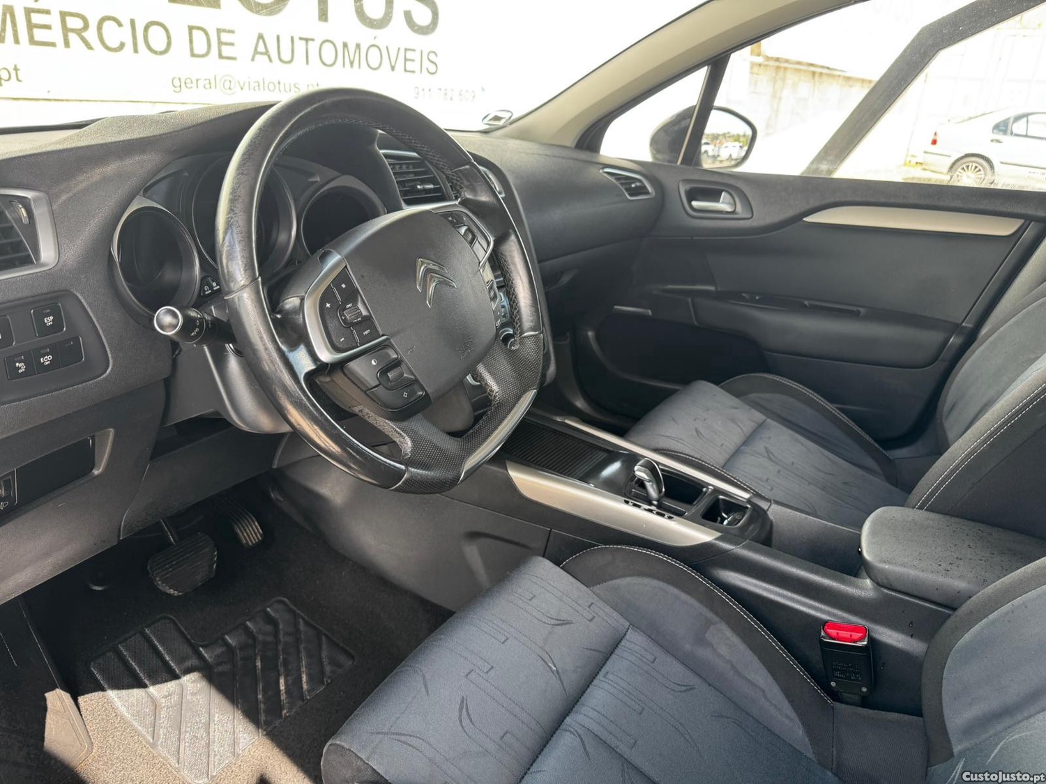 Citroën C4 1.6 Diesel Cx Auto — fotografia 7