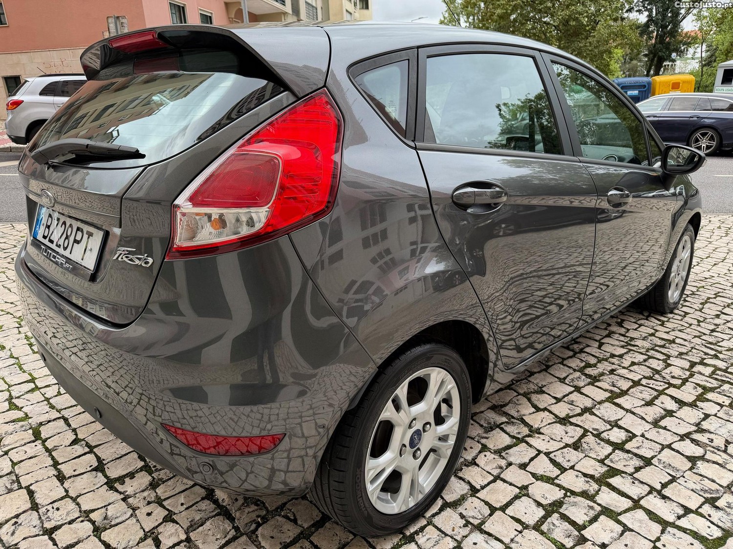 Ford Fiesta 1.0 Titanium — photo 5