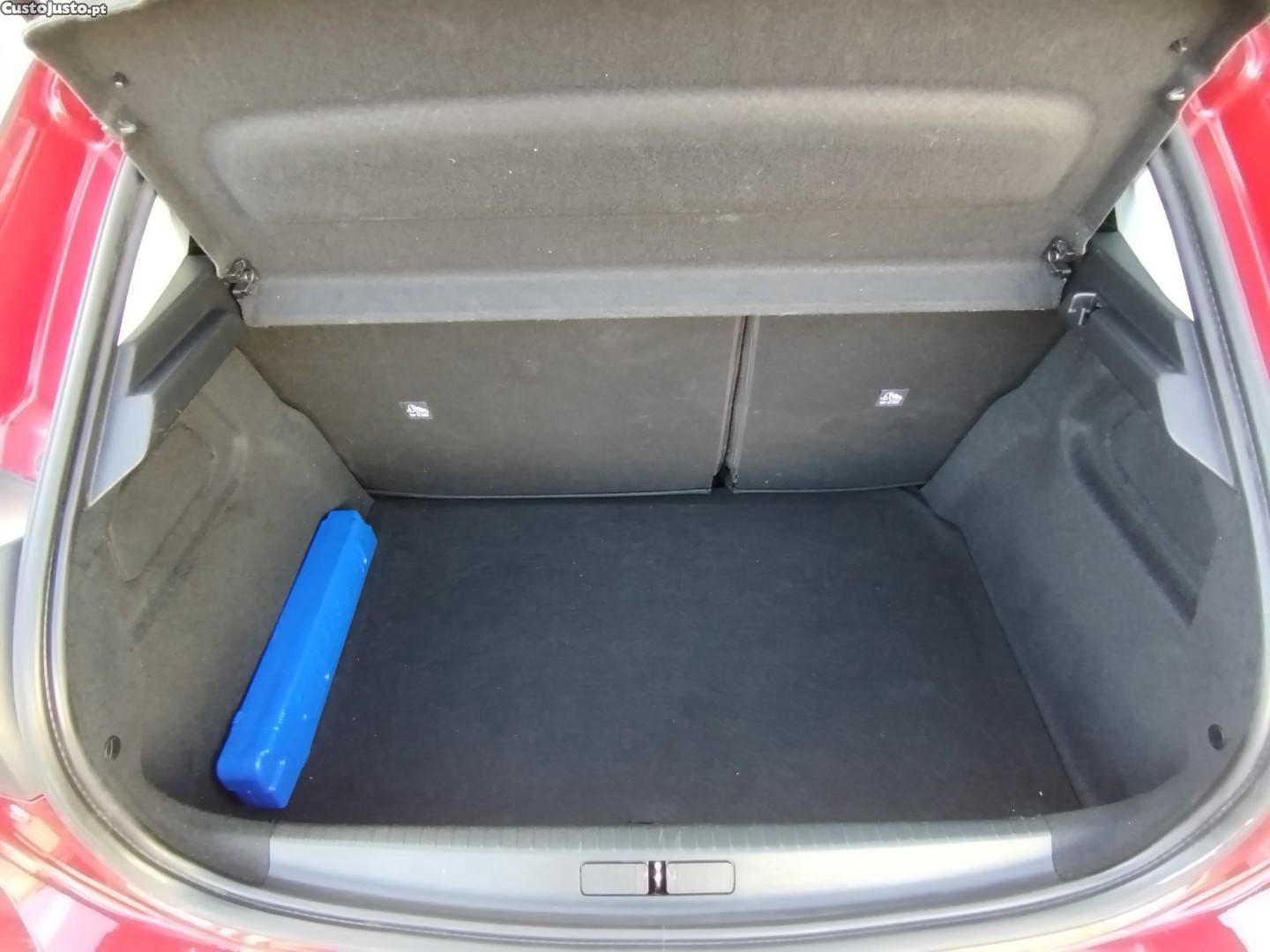 Opel Corsa 1.2 Elegance — fotografia 9