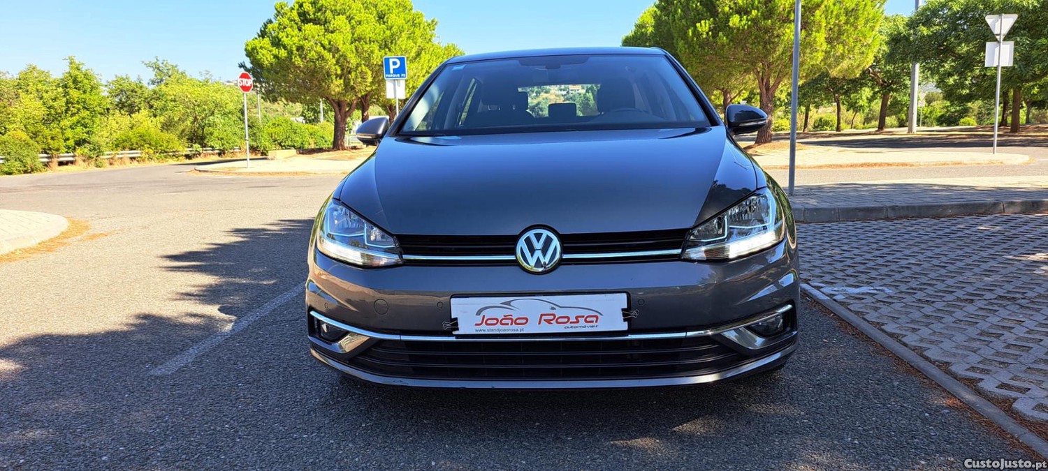 Volkswagen Golf Confortline TDI — fotografia 11