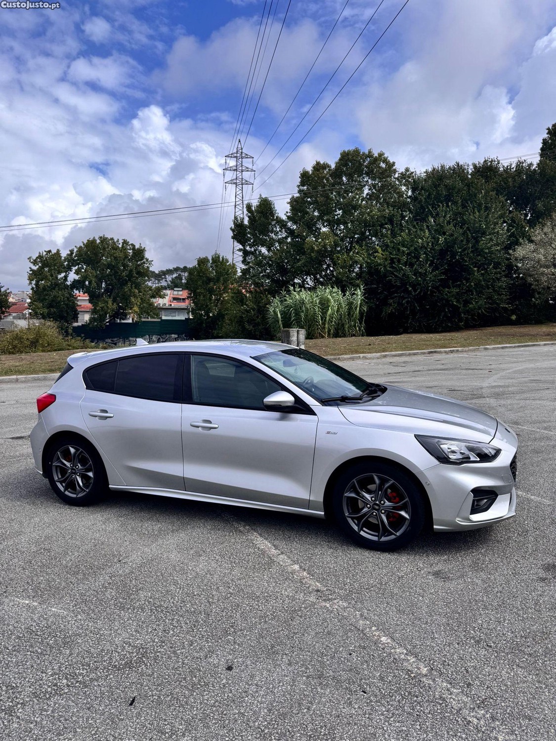 Ford Focus ST-Line 1.0 EcoBoost — fotografia 4