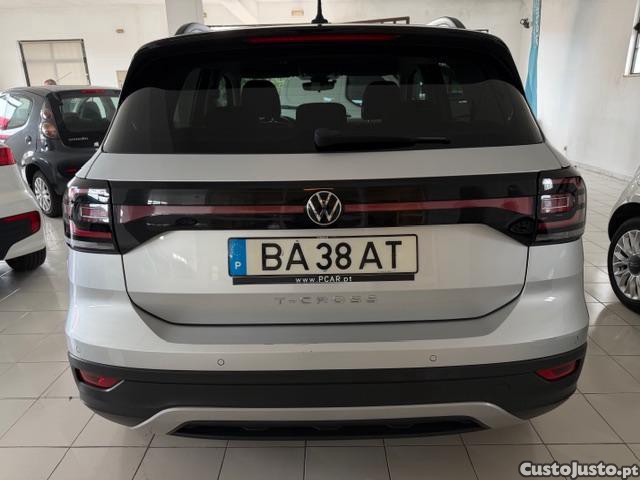 Volkswagen T-Cross 1.0 TSI Life DSG — fotografia 15