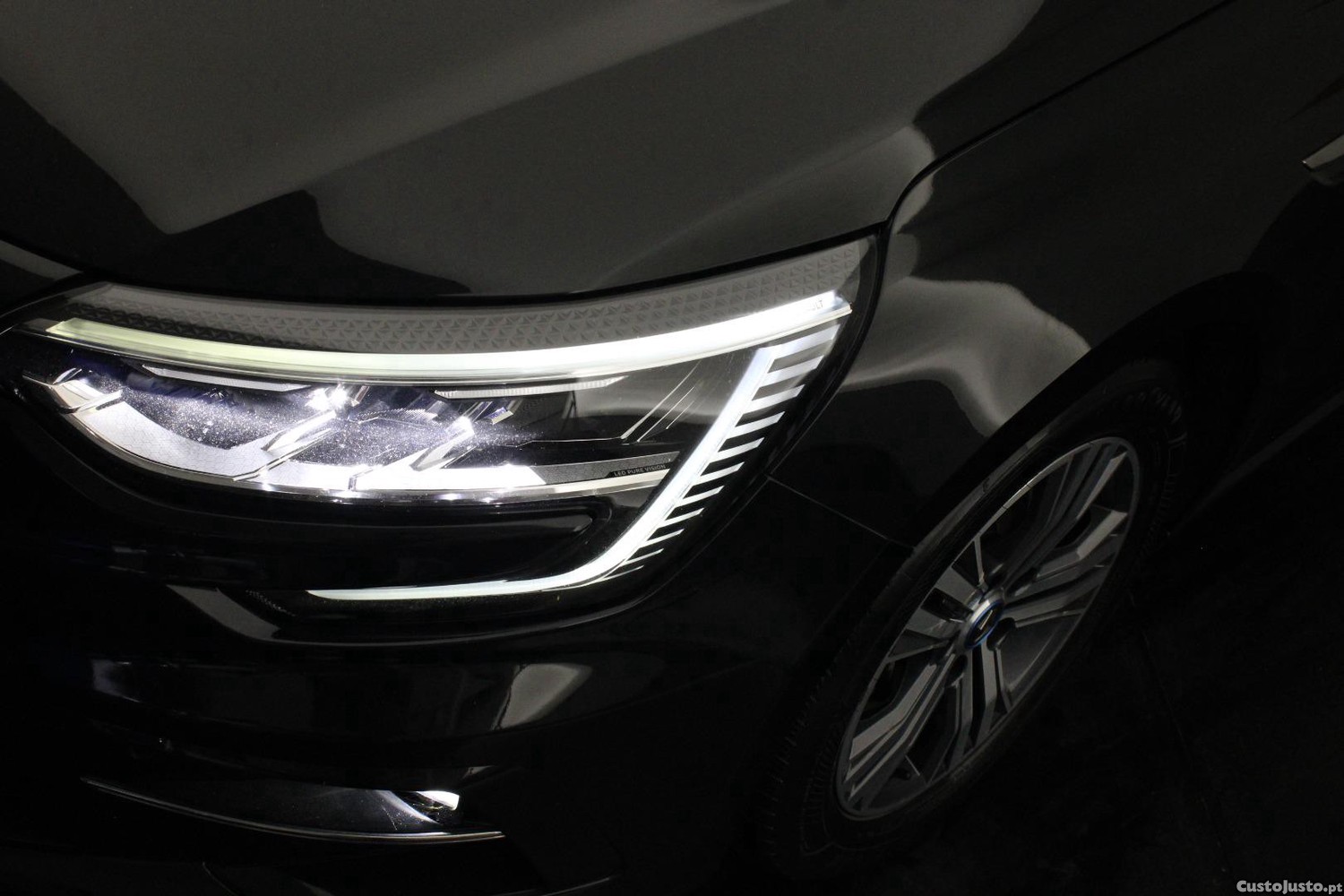 Renault Mégane GRANTOUR E-TECH 1.6 PLUG-IN (AUTO) — fotografia 6