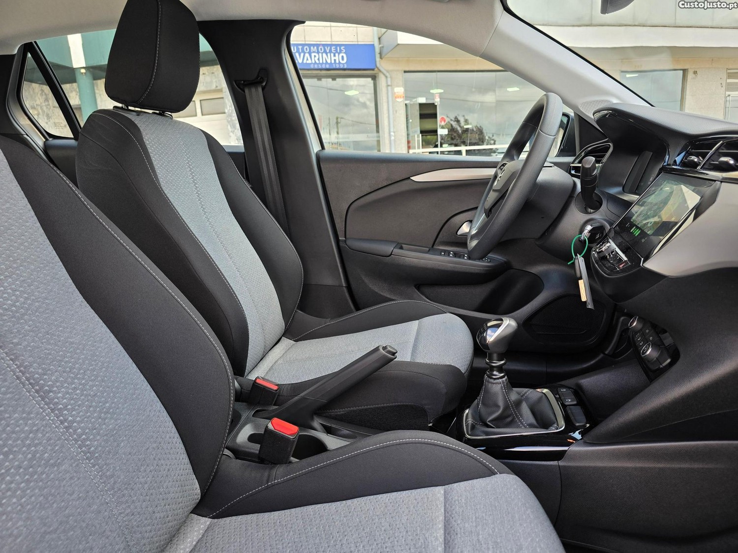 Opel Corsa 1.2 T Edition — fotografia 8