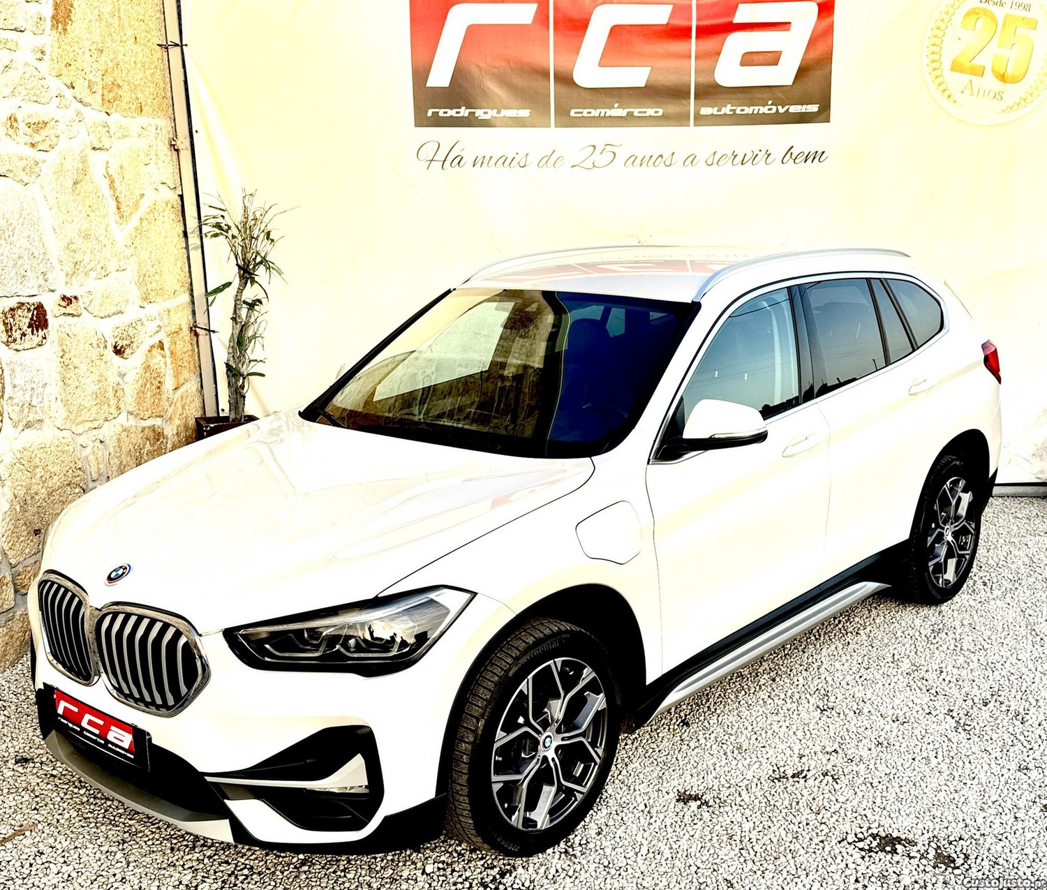 BMW X1 1.5 xDrive25e Plug-In Hybrid — fotografia 3